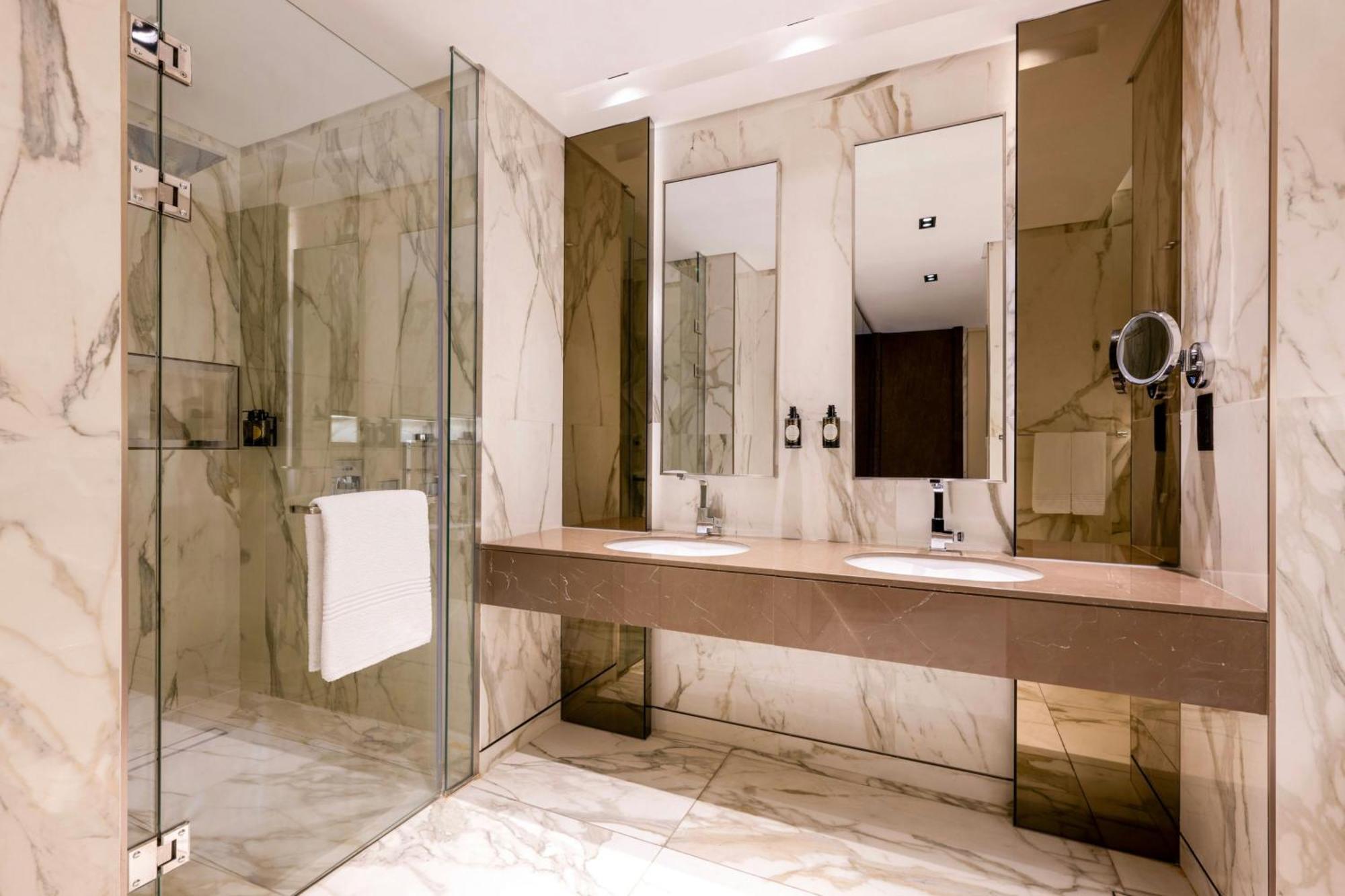 Hotel Agora, Doha, Autograph Collection Lusail Exterior foto